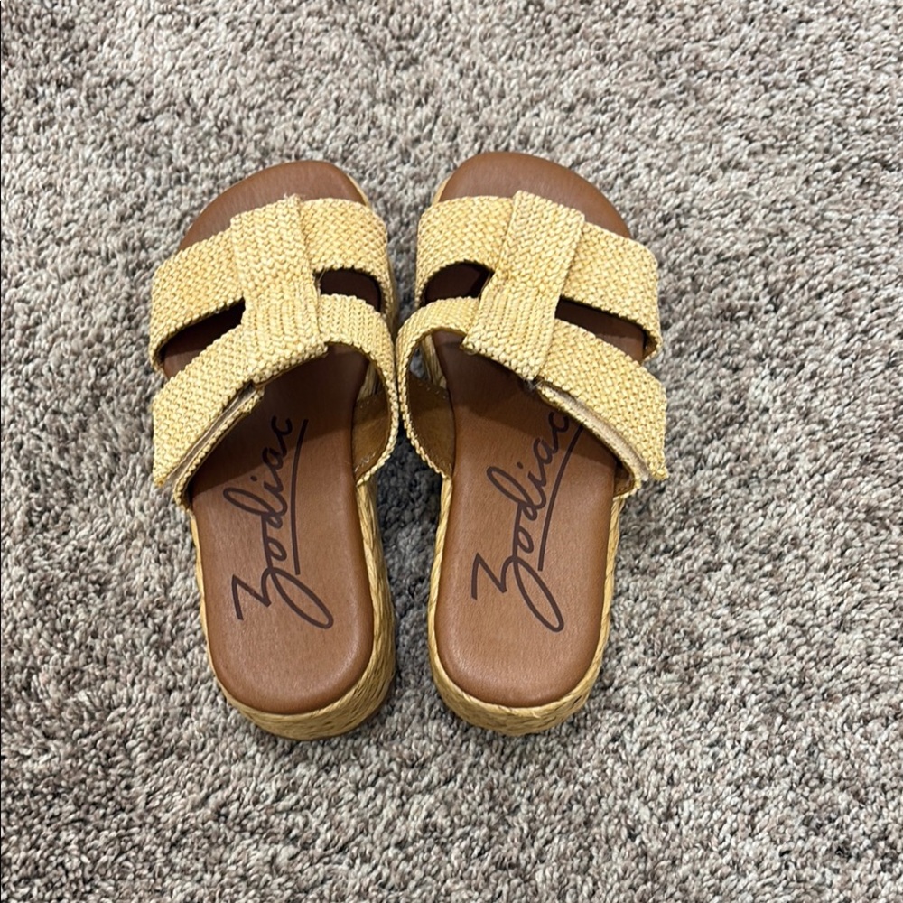 Zodiac Tan Sandals Comfortable Slip-On Design